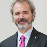 Der Aufsichtsrat der Südwestbank bestätigte Wolfgang Kuhn vorzeitig mit Wirkung zum 15. Juni 2016 für weitere drei Jahre als Sprecher des Vorstandes. 