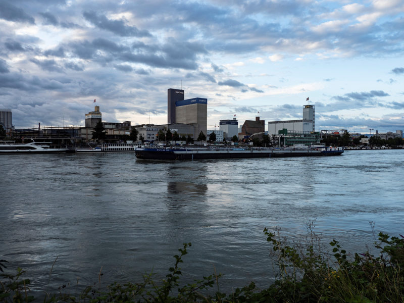 Rheinhafen Basel Umschlagplatz für Cargo sous Terrain
