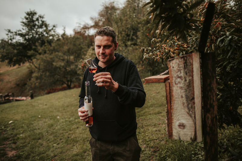 Johannes Halter ist Brenner und Edelbrandsommelier