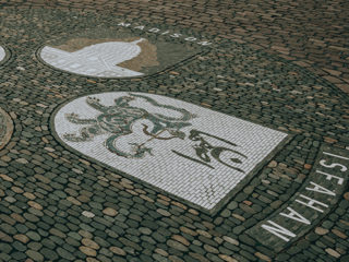 Wappen der Freiburger Partnerstädte.