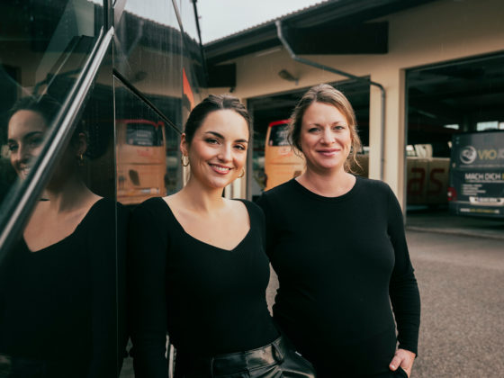 Alisa und Christina Sedelmeier von Rast Reisen