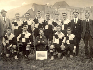 Ein Mannschaftsbild aus der Anfangszeit des SC Freiburg. Foto: Archiv des SC Freiburg e.V.