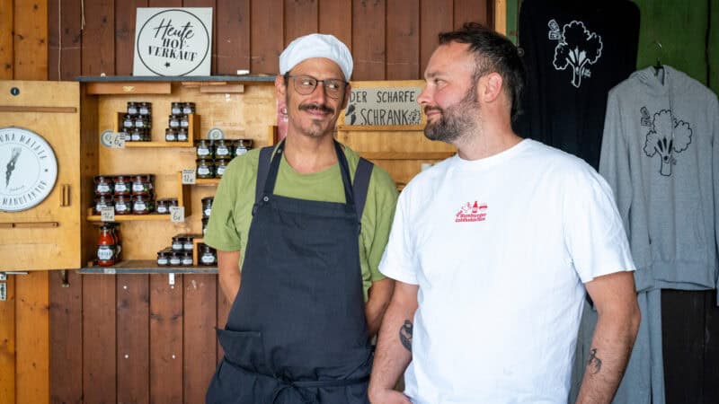 Philip Klingel (links) und Michael Hofer von Hakuna Matataa