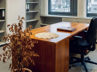 leergeraeumtes Buero