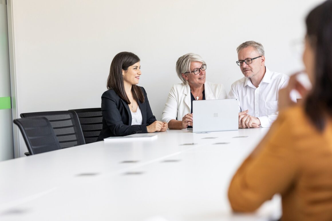 Bechtle_Schatten-IT_1