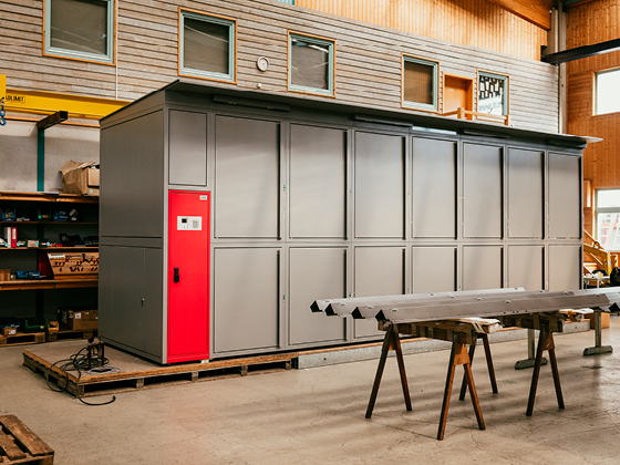 Fahrradboxen in der Herstellung bei Kienzler Stadtmobiliar