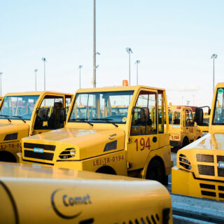 Mulag Comet Fahrzeuge auf dem Luftfrachtumschlagflughafen von DHL in Dresden