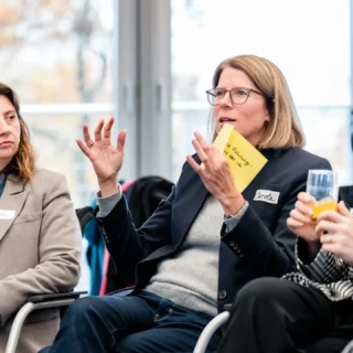 Female-Leadership Lab